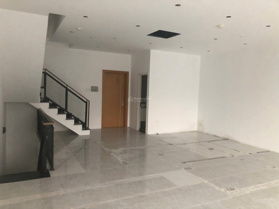 Cho thuê shophouse Sarimi, 1 trệt 2 lầu giá 95 triệu - Vị trí đẹp, đã hoàn thiện