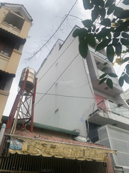 NHÀ ĐẸP GẦN HỒNG LẠC, P11, Q.TÂN BÌNH, XE HƠI VÔ NHÀ, DT:79,7M2, 4TẦNG, (5,3*15M), CHỈ 10TỶ