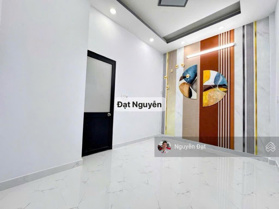 Chiến Lược thông Hương Lộ 2, DT 34m2, Nhà Mới Ở Ngay, Hẻm thẳng 1 trục, Hơn 3 Tỷ thương lượng