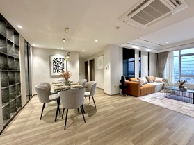Bán căn hộ 3 phòng ngủ Riverside Residence nội thất cao cấp