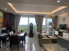 Cần bán gấp căn hộ chung cư Xi Grand Court. 109m2, 3PN 7.6 tỷ 0933 033 468 Thái