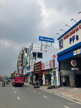 Bán nhà (9.5x27)m=237m2 mặt tiền Hoàng Hữu Nam giá 20 tỷ thương lượng, đang cho thuê 40tr/tháng