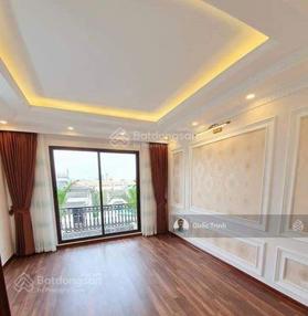 Siêu phẩm nhà Ngô Quyền - Hà Đông, ô tô đỗ cửa, 5 tầng*35m2, 3 pn, giá 6 tỷ 0889 573 386