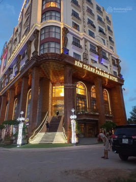 Chính chủ cần bán gấp khách sạn 4sao, bãi biển, Hải Hòa - Nghi Sơn - Thanh Hóa, DT 698m chỉ, 103xtỷ