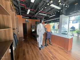 Cho thuê shophouse căn góc 80m2 Vinhomes mặt tiền đường đông cư dân