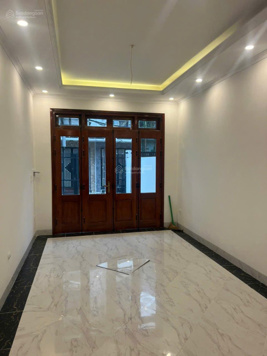 Cần bán nhà Thạch Bàn Thạch Bàn Cổ Linh Long Biên Hà Nội