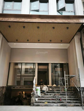 Cho thuê 3 tầng nhà mặt phố 37-39 Phố Ngõ Trạm, Phường Hàng Bông, Hoàn Kiếm, Hà Nội