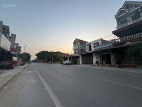 Bán lô đất mặt tiền hơn 7m nằm trên Tỉnh Lộ 298 - gần ngã 4 Bích Động