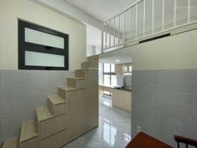 Trống Sẵn Căn Hộ Có Gác Gần Sân Bay Tân Sơn Nhất - Cửa Sổ Lớn Thuận Tiện Qua K300 - Lăng Cha Cả