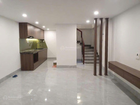 BÁN NHÀ NGỌC THỤY 33M_3NGỦ_MỚI TINH_PHUN NỘI THẤT_GẦN Ô TÔ TRÁNH