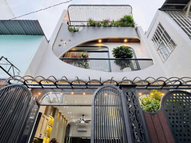 Nhà có HDT 20tr/tháng ngay Lý Chính Thắng, P. VTS, Quận 3. 4,5m x 17,5m, giảm 500Tr chốt 5tỷ080.