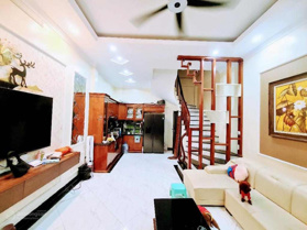 Cực sốc! 5 tỷ có nhà 4 tầng Vạn Phúc ô tô đỗ cửa, vị trí đỉnh cao, Hà Đông ko có căn thứ 2
