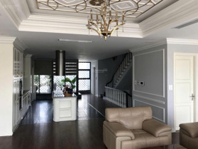Bán nhà mặt phố Việt Hưng diện tích 110m2 mặt tiền 7m, 6 tầng thang máy giá 27,3 tỷ