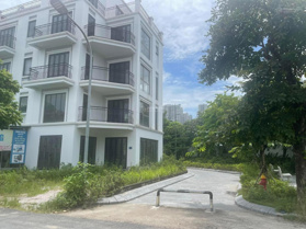 TIN ĐƯỢC KHÔNG!!!! Giữa trung tâm Mỹ Đình có căn Liền kề lô góc 5 tầng giá ngã cây, chỉ 136tr/m2