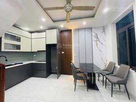 Bán nhà đường Đại La. 20m 5 tầng giá nhỉnh 4 tỷ. Nhà mới đẹp gần phố.