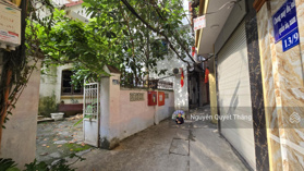 Cho thuê nhà riêng số 10 nghách 530/14 Thụy Khuê, Tây Hồ, Hà Nội, 15 triệu, 150m2, 3 tầng, sân vườn