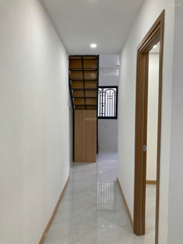 Bán gấp nhà Mễ Cốc, sát chợ, khu an ninh, nở hậu, hỗ trợ vay bank