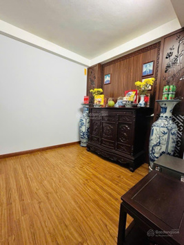 Bán nhà Q.Hoàn Kiếm -Ô tô đỗ gần-Nhà đủ nội thất- Giá hiếm tại khu vực !! 5,2 Tỷ