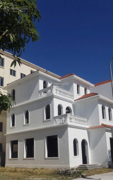 Bán biệt thự đơn lập 238m2 đất, xây 3 tầng khu đô thị mặt biển cao cấp tại Trà Cổ, Móng Cái, Quảng