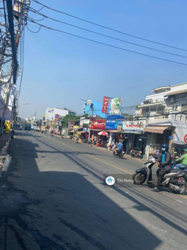 Bán nhà MT Hậu Giang, DT 4 x 28m, 3 tấm, 18.5 tỷ (Tín Hưng)