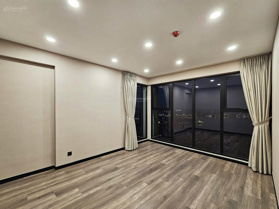 Hot: Chính chủ cho thuê căn Studio Trinity, 40m2, cơ bản, 8tr. LH: 0899 511 866