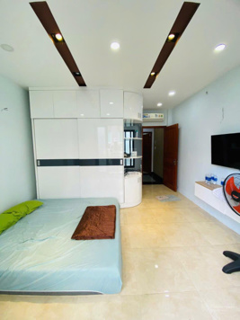 Bán gấp nhà ngộp ở Nguyễn Văn Thương, Bình Thạnh, giá 4,25 tỷ, 58,8m2, 4PN, 5WC, Bình Thạnh, SHR