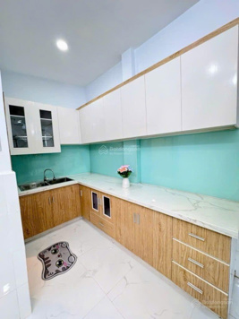 BÁN GẤP NHÀ ĐẸP - BÌNH LONG - 2 tầng BTCT - Full Nội Thất - 2PN - nhỉnh 3 tỷ