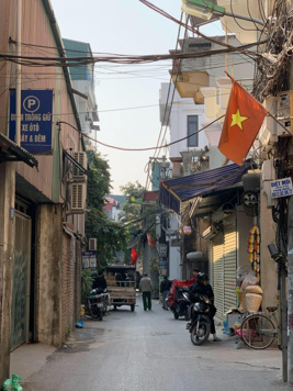 Cho Thuê Gia Đình - Thuê Cửa Hàng -Ngõ 180 Nam Dư, Hoàng Mai . Giá 7,5tr/ Tháng