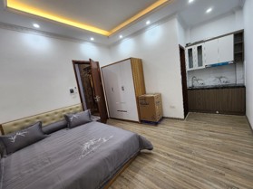 Nhà căn hộ dịch vụ TÂY HỒ 61m2 x 8 tầng thang máy - Ngõ thông thoáng.