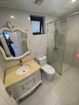 Cho thuê căn hộ D''Capitale Trần Duy Hưng 100m,03 phòng ngủ full đẹp, 24 tr.LH 0918 682 528