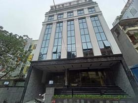 Cho thuê toà nhà mới hoàn thiện đường Phú Diễn, Quận Bắc Từ Liêm, 150m2 * 8 tầng 1 hầm, thông sàn