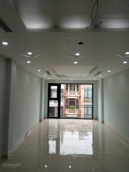 Cho thuê nhà mặt phố Khâm Thiên, DT 60m2x6 tầng + hầm, MT 4.1m, giá 50tr/th, LH 0968 896 456