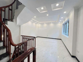 Bán nhà Chu Huy Mân - Phúc Đồng 33.9m2 6 tầng nhà mới 4.95tỷ