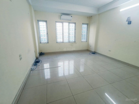 Cho thuê nhà KĐT Văn Quán, Hà Đông, Hà Nội. DT 90m2, 5 tầng, MT 5m ô tô đỗ cửa. Giá 24tr/th