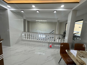 Bán nhà 413/98 đường Lê Văn Quới, DT: 8 x 10m 4.5 lầu 5PN, 5WC. 7,7 tỷ TL