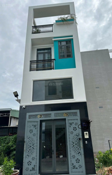 Bán gấp nhà riêng 18B, Bình Hưng Hòa A, 5,8 tỷ, 52m2, 2PN, 3WC