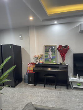 (Chủ)Bán Nhà Riêng 6PN, 5WC, 55m2, ngõ ô tô qua, cạnh Vin Hàm Nghi, Cầu Diễn, Nam Từ Liêm, Hà Nội.