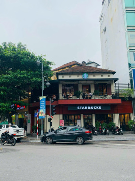 Cho thê nhà mặt phố NGỌC KHÁNH !! Kinh doanh được mọi mô hình,quá là ô kê! 120m x2 tầng,mặt tiền 8m