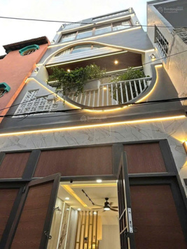 Cần tiền bán rẻ nhà mới đẹp Hoa Lan Phường 2 Phú Nhuận,giá chỉ 3 tỷ 260