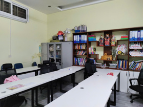 Bán nhà mặt phố Núi Trúc, Ba Đình, ôtô tránh, kinh doanh, bãi đỗ ô tô trước nhà, 80m2 MT 6.5m, 29tỷ