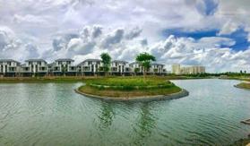 Tôi cần bán gấp biệt thự Lavila KDC ven sông (sổ hồng) nhà 3 tầng giá 10 tỷ, LH: 0909 904 066