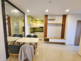 Cần vốn bán nhanh căn hộ Green River, Quận 8, 72m2,1 tỷ 440 triệu, tặng lại nội thất