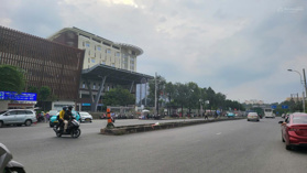 Cần bán nhà mặt tiền đường 400, P. Tân Phú, Q. 9, Tp. Thủ Đức