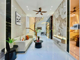 Nhà hẻm xe hơi Nguyễn Thiện Thuật, Quận 3, công chứng liền