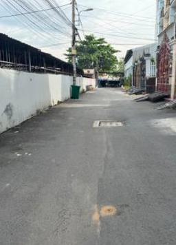 Bán nhà đường An Dương Vương Q8, 4,5 x 12, 4 tầng, giá chỉ hơn 5 tỷ