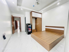 Bán nhà Dương Văn Bé 40m2 - MT 4,2m - ngõ thoáng - giá 6 tỷ