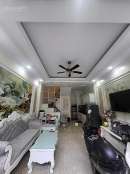 Bán nhà phố Đàm Quang Trung, Long Biên