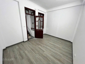 Cho thuê nhà riêng Núi Trúc - Giảng Võ gần ô tô 30m2 4,5 tầng giá 14tr/th