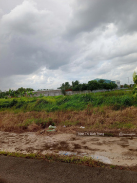 Đất view sông Bảo Định đường Lê Việt Thắng cách trung tâm TP 1km. DT 105m2/480tr. Sổ sẵn. Thổ cư.