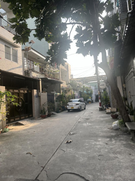 Bán nhà HXH Thống Nhất, P.10, 56m2, 3 tầng BTCT, nhà thoáng mát, hẻm đẹp, sổ vuông, chỉ nhỉnh 5 tỷ